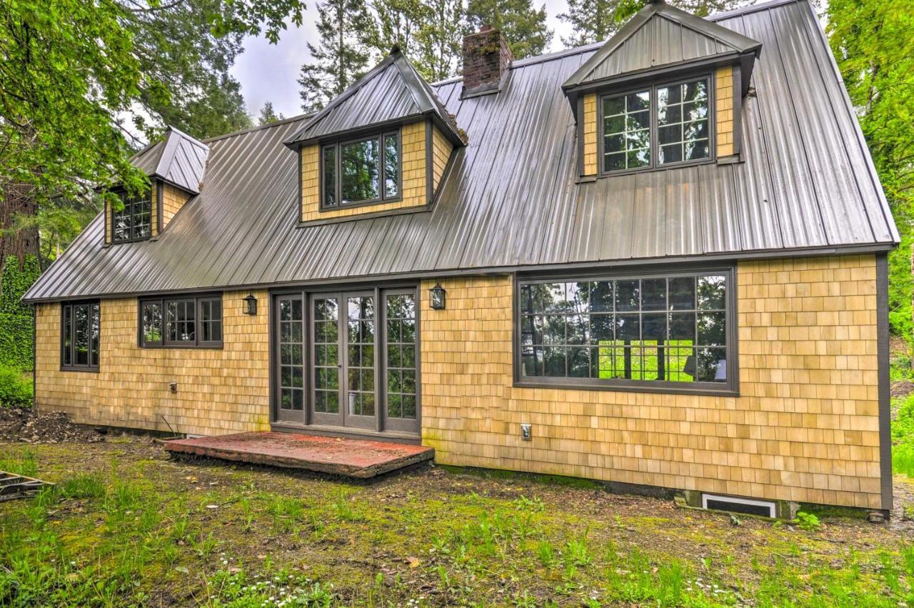 Peaceful And Elegant Cottage With Riverside View オレゴンシティ エクステリア 写真