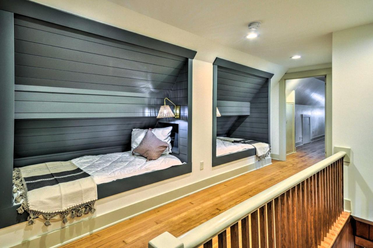 Peaceful And Elegant Cottage With Riverside View オレゴンシティ エクステリア 写真
